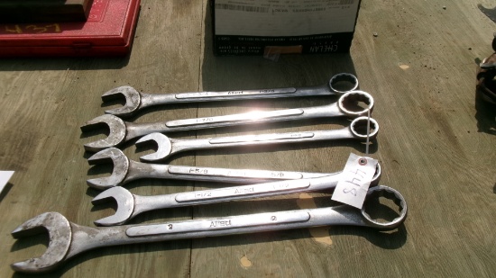 LARGE COMBINATION WRENCH SET