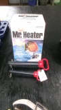MR. HEATER PROPANE HEATER & 2 NEW HITCH PINS
