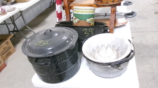 2-ROASTERS, CANNER, ENAMEL STRAINER, ALUMINUM KETTLE, & COOKIE TIN