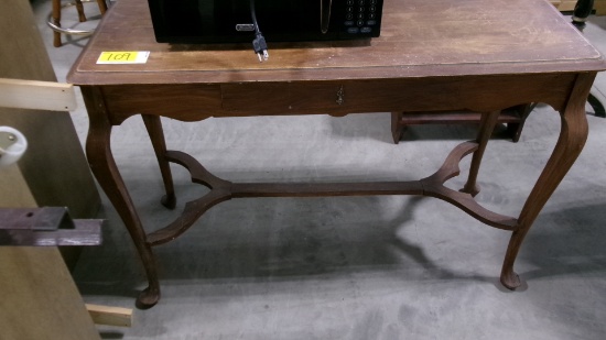 44" SOFA TABLE & 48" ENTERTAINMENT CENTER