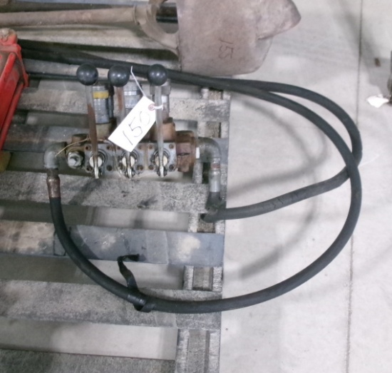 3 SPOOL HYDRAULIC CONTROL VALVE
