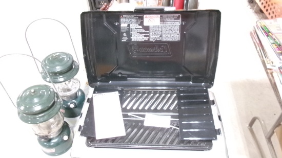 COLEMAN CAMP STOVE AND 2 LANTERNS