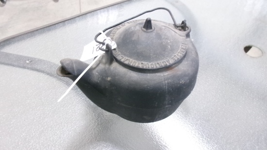 CAST IRON TEA KETTLE (Tennesse Agriculture Works