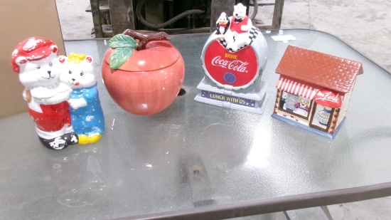 4-COOKIE JARS
