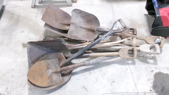 TILING SPADES, SCOOPS, & SHOVELS