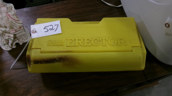 GABRIEL ERECTOR SET w / case