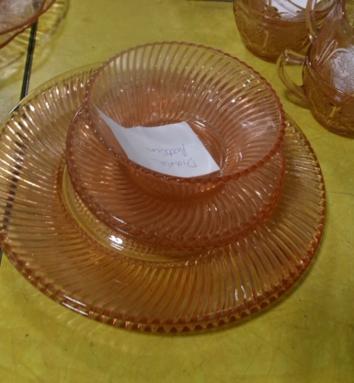 PINK DEPRESSION: 2-8" PLATES, 3-6" SAUCERS, & 6" BOWL