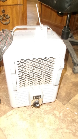 MILK HOUSE HEATER