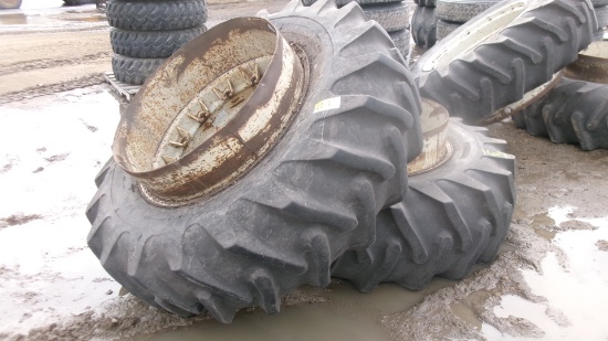 2-18.4 x 34" DUALS