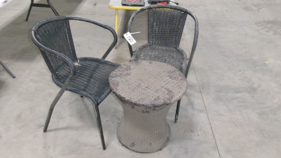 2 CHAIR WICKER PATIO SET