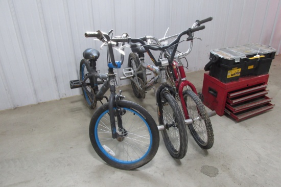 3-16" BIKES (2  Mongoose & Redline ))