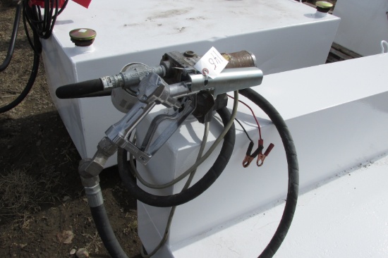 120 GALLON L SERVICE TANK w / 12 VOLT PUMP
