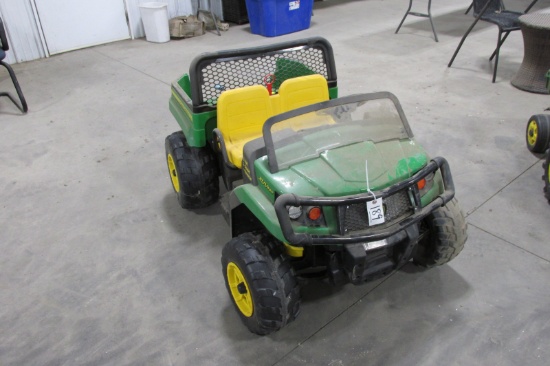 JOHN DEERE GATOR 12 VOLT KIDS  RIDER, battery ( condition unknown), charger