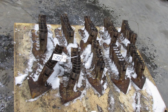 100-7" USED KNOCK ON CULTIVATOR SWEEPS (BID X100)