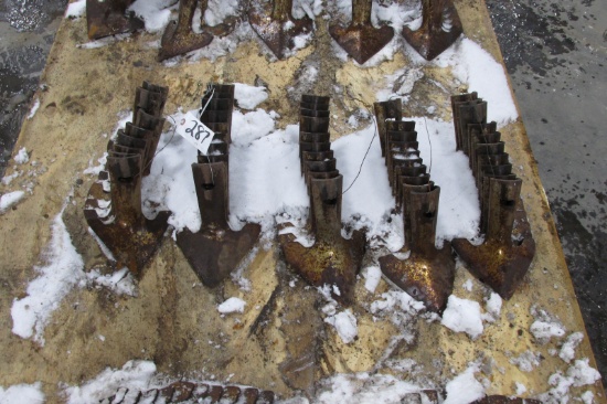48-USED 7" KNOCK ON CULTIVATOR SWEEPS  (BID X 48)