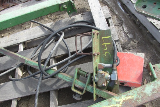 JOHN DEERE SINGLE POINT DEPTHCONTROL