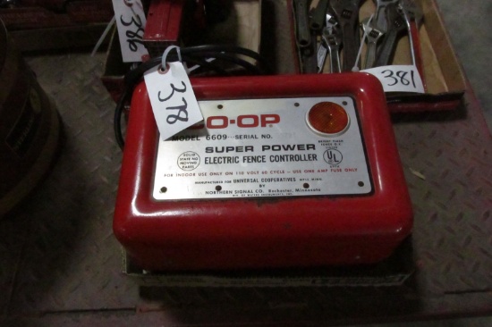 COOP SUPER POWER 6609 ELECTRIC FENCER