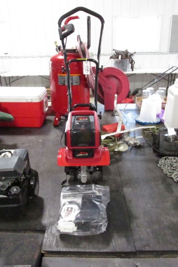 NEW MANTIS 58 VOLT MODE 3558  CORDLESS TILLER w / battery, charger, & operators manual