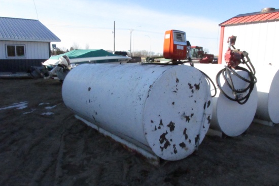 1,000 GALLON FUEL TANK  w / GASBOY PUMP