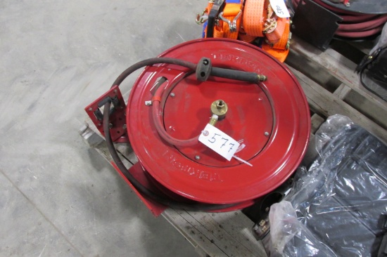 RETRACTIBLE AIR REEL