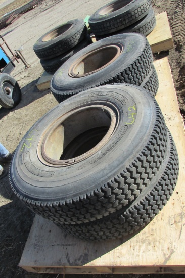 4-10.00 X 20 on DAYTONS
