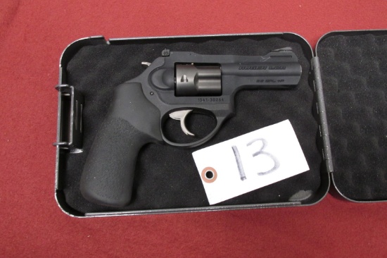 RUGER LCR 5 SHOT .38 SPEC, + P w /case