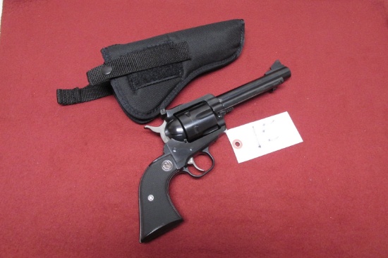 RUGER 45 BLACKHAWK 6 SHOT REVOLVER w / holster