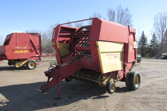 NEW HOLLAND 855 ROUND BALER, monitor & pto in shop