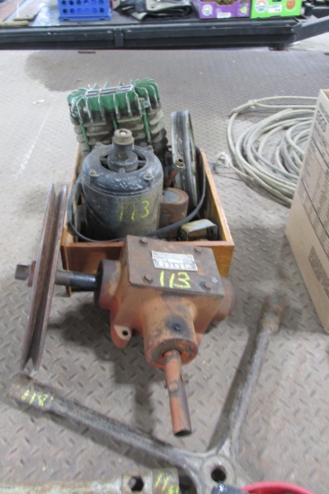 AUGER GEAR BOX & DISASSEMBLED110 VOLT  2 CYLINDER AIR COMPRESSOR