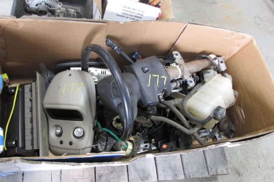 2006 GMC 1/2 TON SIERRA  STEERING WHEEL, MISC. LIGHTS, DOOR PARTS, & MORE