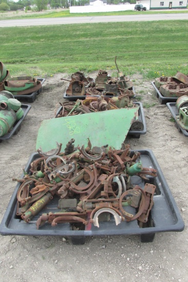 3-PALLETS-CLUTCH PARTS, GEAR HOUSING, GEARS