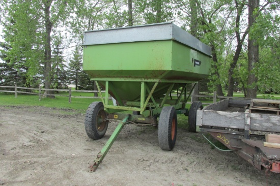 PARKER GRAVITY BOX on JOHN DEERE 1075 WAGON, 10.00 X 20" 8 bolt