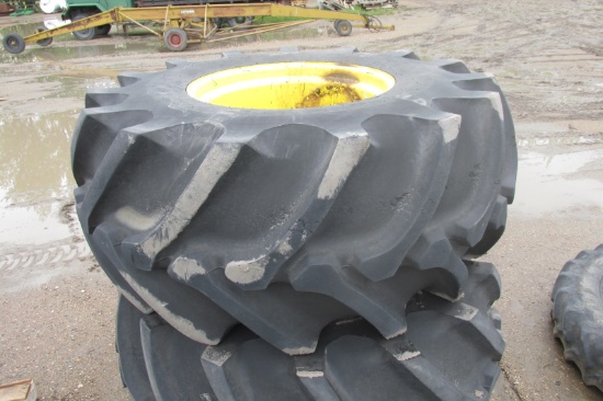 2-30.5 X 32" FIRESTONE on 10 BOLT JOHN DEERE  RIMS