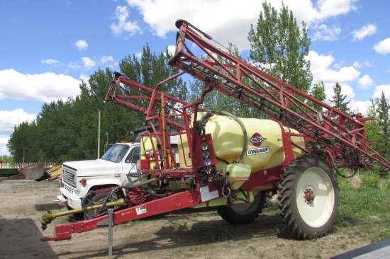 2003 90' HARDI COMMANDER 1200 PULL TYPE SPRAYER, 1200 gallon , rinse tank, mixer cone, 1,000
