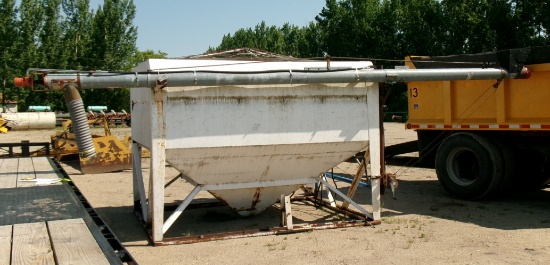 10' HYDRAULIC DRILL TENDER , includes 18' 6" HYD. MOUNUTED UTILITY AUGER