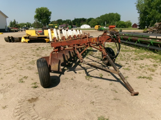 6-16" IHC 770 AUTO RESET PLOW