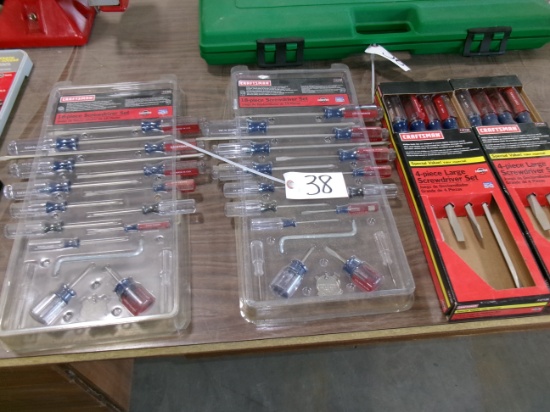 2- CRAFTSMAN 4 PC. LARGE SCREWDRIVER SETS & 2- 18 PC. SCREW DRIVER SETS-new