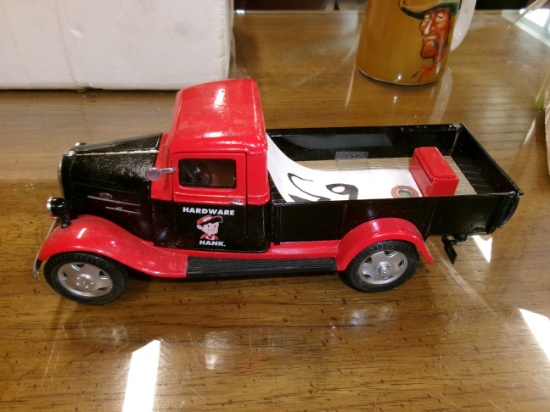 1935 CHEV. (Hardware Hank ) TRUCK