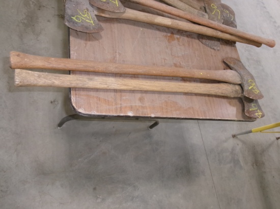 2-DOUBLE BLADES AXES