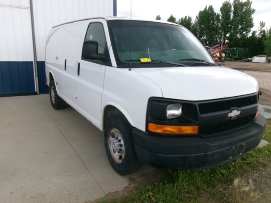 2009 Chev 3/4 Ton Express Van