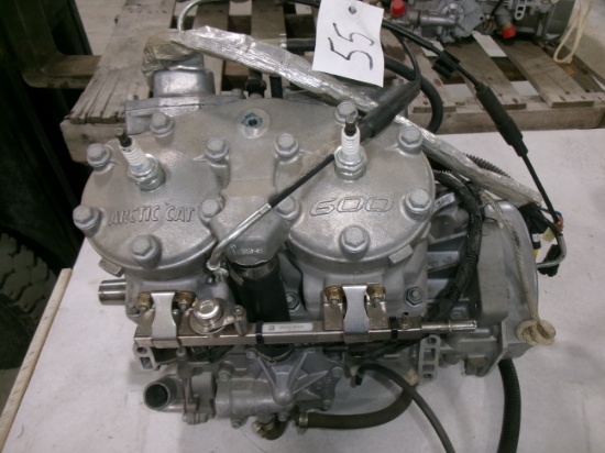 ARCTIC CAT 600 SNOWMOBILE ENGINE