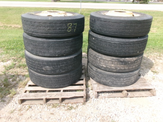 8-295 / 75R 22.5 TIRES ON 10 HOLE HUB PILOTS