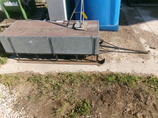 SNOWMOBILE STAND & SNOWMOBILE SLED