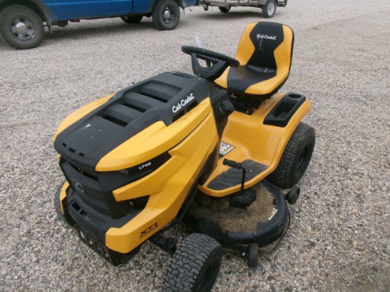 CUB CADET LT 46 RIDER, Kohler 22 H.P. eng. 46" cut, only 50 hrs., 218 368-8709