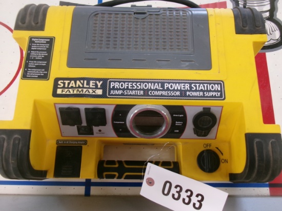 STANLEY 12 VOLT JUMP PACK