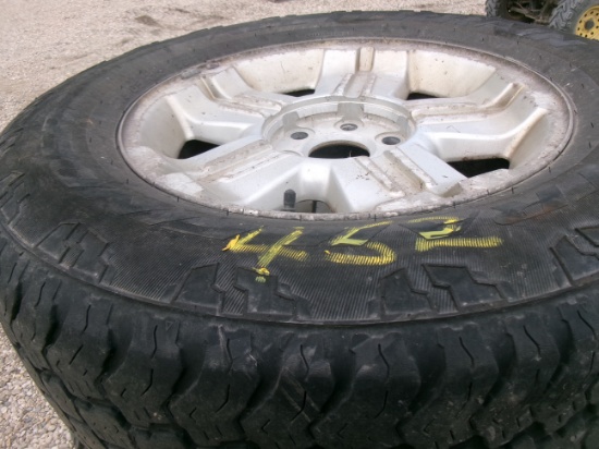4-275 / 65 / 18" on 2013 CHEVY 1500 RIM