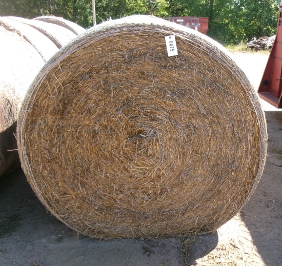 7-4' X 6' ROUND BALES of YEAR OLD NET WRAPPED OATS STRAW