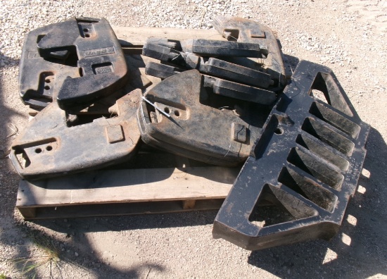 10 CASE-IH FRT. END WEIGHTS & MOUNTING BRACKET ( 11 X YOUR BID )