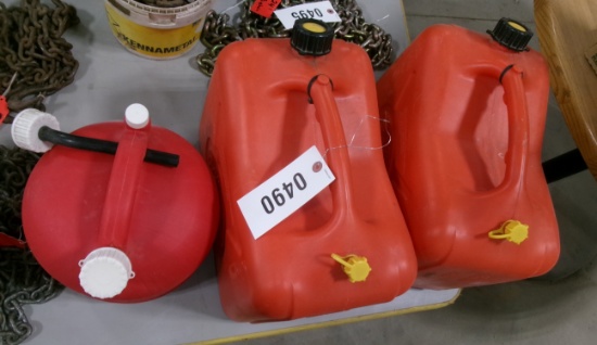 2-DEERE 5, 1 , & 2 GALLON PLASTIC FUEL JUGS