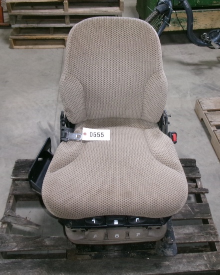 CASE-IH TRACTOR SEAT, elec. hookup